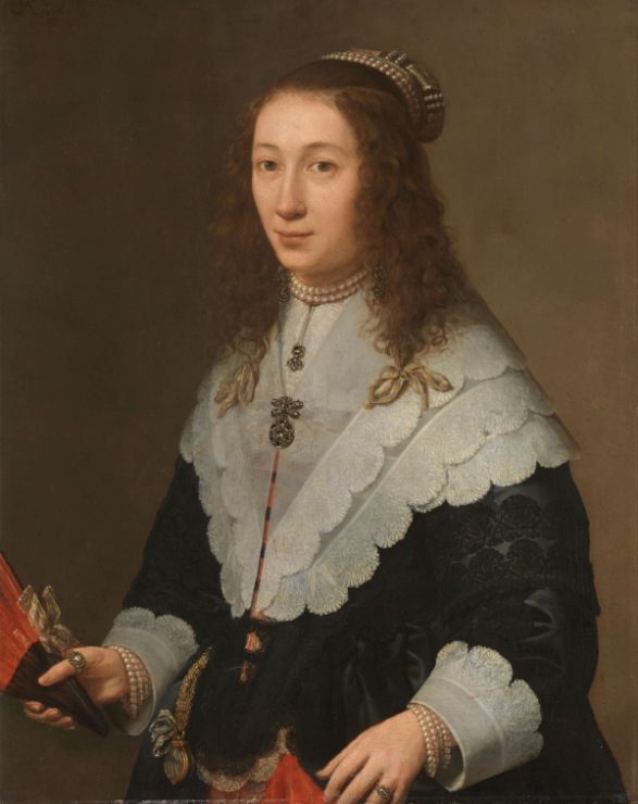 Women portraits 17th century hall